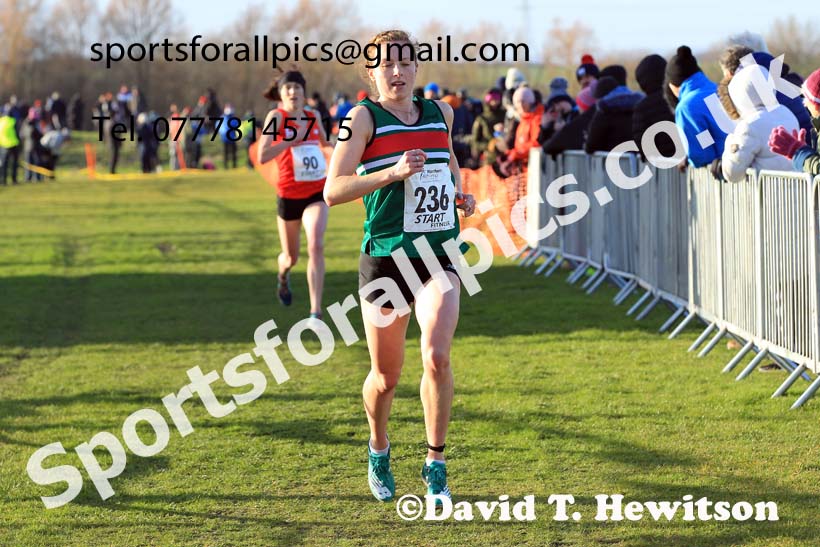 Senior womens 2022 Northern Cross Country Champs., Pontefract. Photo: David T. Hewitson/Sports for All Pics